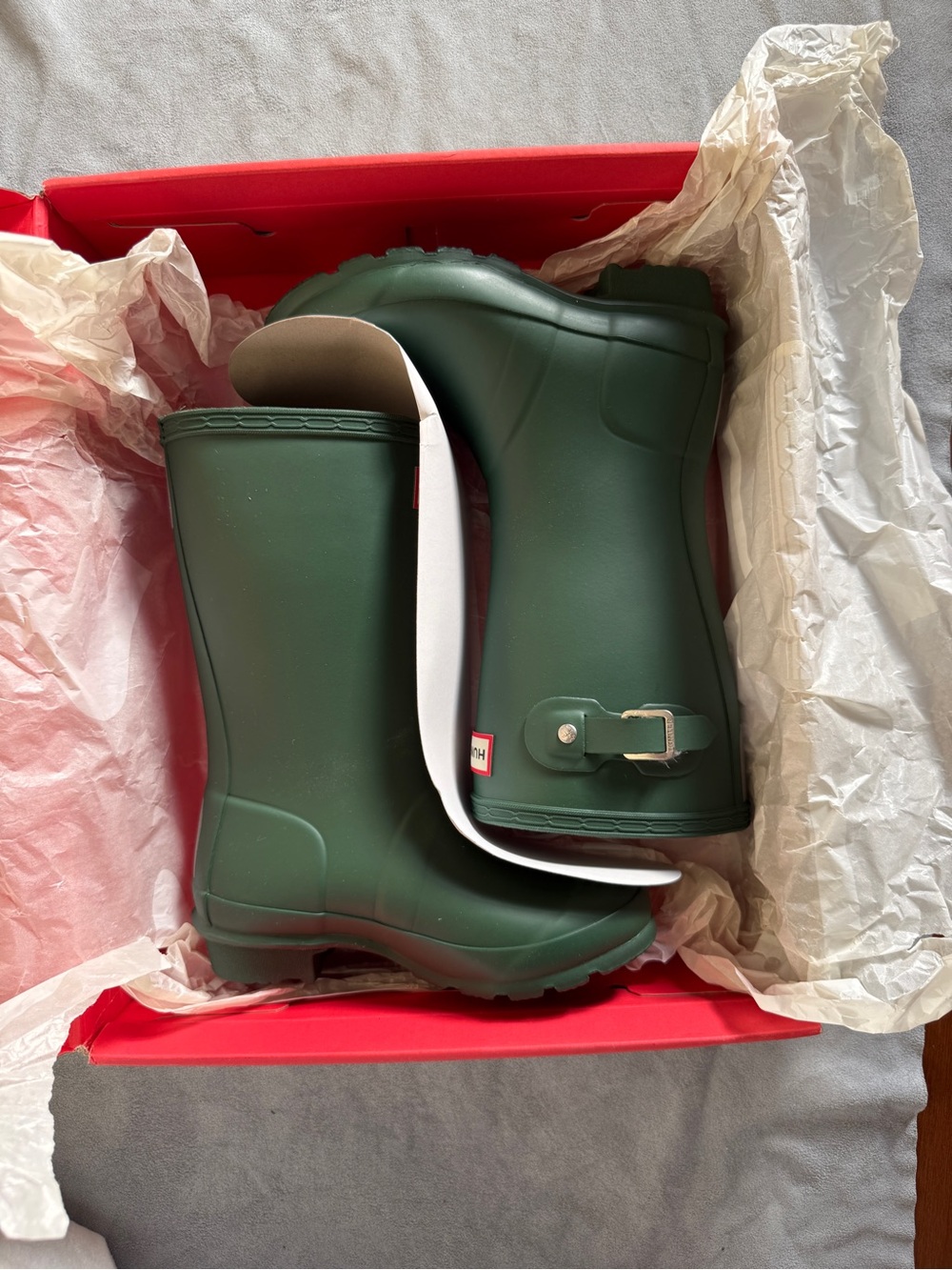 Hunter Kids Green Matte Waterproof Rain Boots with Side Buckle